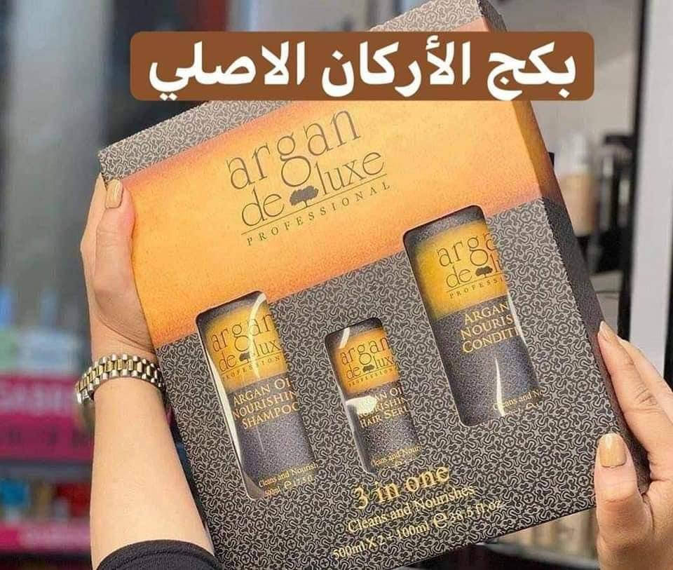 🌟 بكج الأركان الأمريكي الأصلي 🌟
تكرار الوجبة وبكميات كبيرة نزولاً عند رغبتكم! 😍♥️
⚠️ تنويه هام جداً: المنتج أصلي 100% واحذروا التقليد المنتشر في الأسواق! 🚫🇺🇸

📦 محتويات المجموعة الملكية (شامبو + بلسم + سيروم
1️⃣ شامبو الأركان الأصلي 🧴✨
الحل المثالي لكل مشاكل الشعر، يغذي ويعالج من الجذور!
 🛑 يمنع تساقط الشعر بشكل نهائي ويحفز نموه.
 🦁 يجعل الشعر كثيفاً، ثخيناً، ومليئاً بالحيوية.
 💪 يقوي البصيلات والألياف ويعالج التكسرات.
 ❄️ يهدئ ويرطب فروة الرأس ويمنع التجعيد.
2️⃣ مكيف (بلسم) الأركان 🧴 قطرات من النعومة!
يستخدم بعد الشامبو لنتائج خيالية
3️⃣ سيروم زيت الأركان المُركّز 💧 غني بفيتامين E
مضاد أكسدة طبيعي يمنح شعركِ بريقاً لا يقاوم:
 ⭐ يجدد مخزون الطاقة بألياف الشعر التالف والمنهك.
 🌪️ يمنع تجعيد الشعر ويضيف لمعاناً وبريقاً دون ترك رواسب دهنية.


**إذا كنت صاحب هذا الإعلان وتريد حذفه لأي سبب، رجاءا أرسل رسالة إلى الدعم الفني**