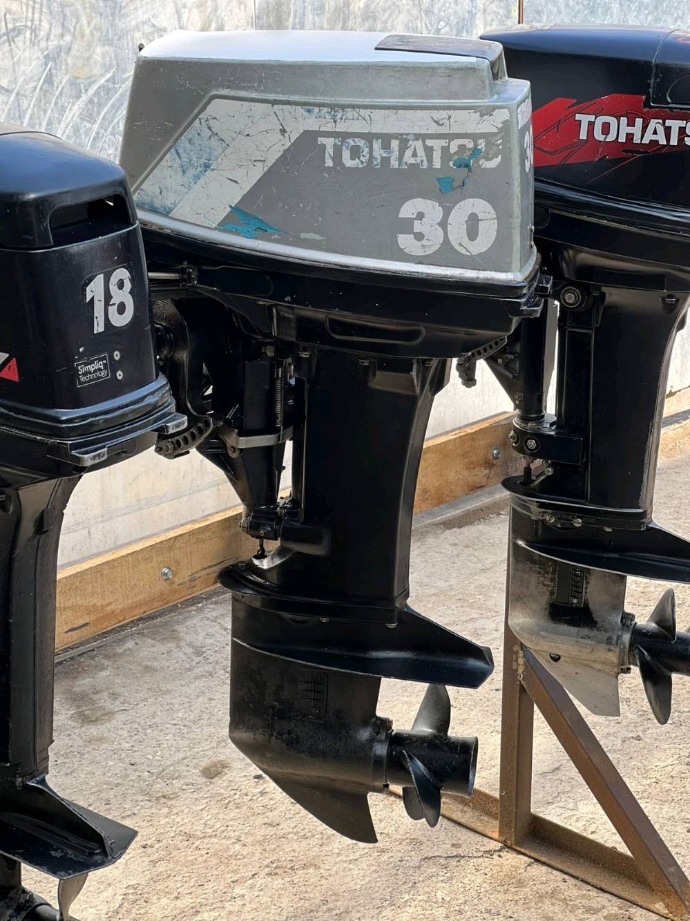 مفتوح بس محرك كفاله عامه
ذي قار قضاء الجبايش 
بيع وراوس