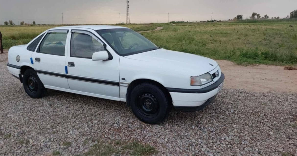 اوپل فیکترا حجم 18
مودیل 1992 رقم اربیل
سبغ بلاد 
رقم تلفون ***********
