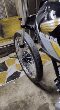 السلام عليكم دراجه للبيع شاصي 17ارشا  

تعمير 25مكاني  رفاعي سعر900مجالهه حك جيه

 وهاذه رقمي ‏‪***********‬‏

مكلف بنشر رقم راعيهه☝
