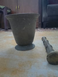 هاون قديم للبيع للاستفسار 07713746629