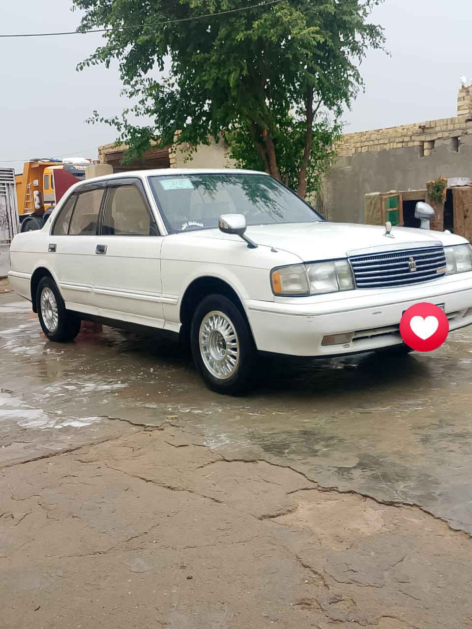 السلام عليكم كراون ارنب موديل 92دبل تريشه فنربلاد رقم بصره مشروع وطني مكينه 2 ونص ديلكو وكير بل كارتون كهربائيات وحداده كفاله عامه مكفوله من الصبغ والخياس السعر 95 وبيها مجال قليل العنوان ميسان لائستفسار ***********  /////(*********** رجاء المايعجبه السعر لايعلق تعليق سلبي والشراي يتصل
