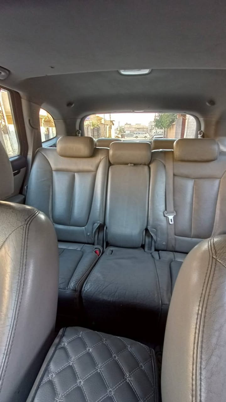 سلام عليكم 
سنتافي 2007 امريكي داخلة بدون حادث ماشية135 ميل حقيقي للبيع او مراوس سيارة بدون حادث بيه  صفحة مصبوغة اثر تقشير الصبغ والسونار موجود محرك ستة سلندر بي خيط تبخير7راكب والباقي مكفول
السعر110وبيهة مجال للتواصل
علرقم***********
