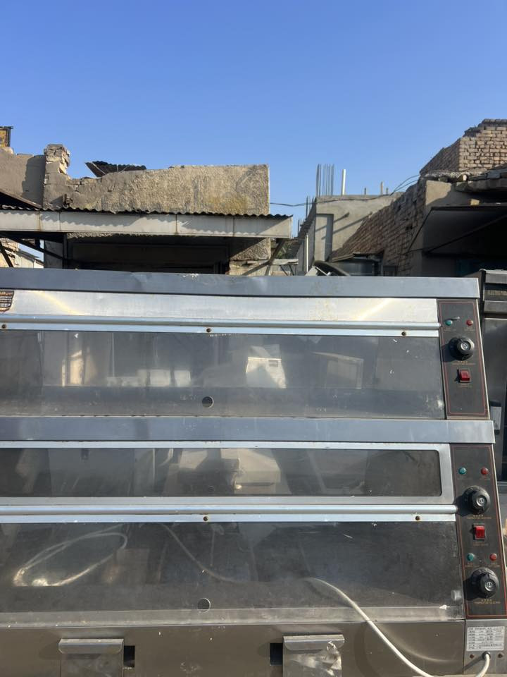 حمايه كنتاكي السعر 350 الف شوايه بركر عل فحم سعر 500 الف فرن بيتزاء سعر 350 التواصل واتساب ***********
