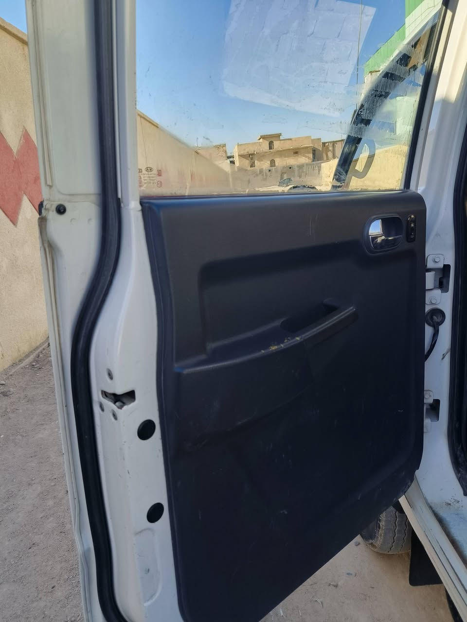 سلام عليكم كيا دبل قمارة مكفوله كفاله عامه مكينا جديده سبعه سبلاين كير اوتماتيك رقمها بصره تحويل ثاني يوم سنويه مفقوده بيها بلاغ سيارة كهربائيّات كلها شغاله مسجل بلاتوث مري اوتو شاصي ورقم شاصي مكفولات السعر 125 اتصل *********** ريموت شغال تواير جدد باتري جديد مديل ٢٠١٧ مكانها البصره
