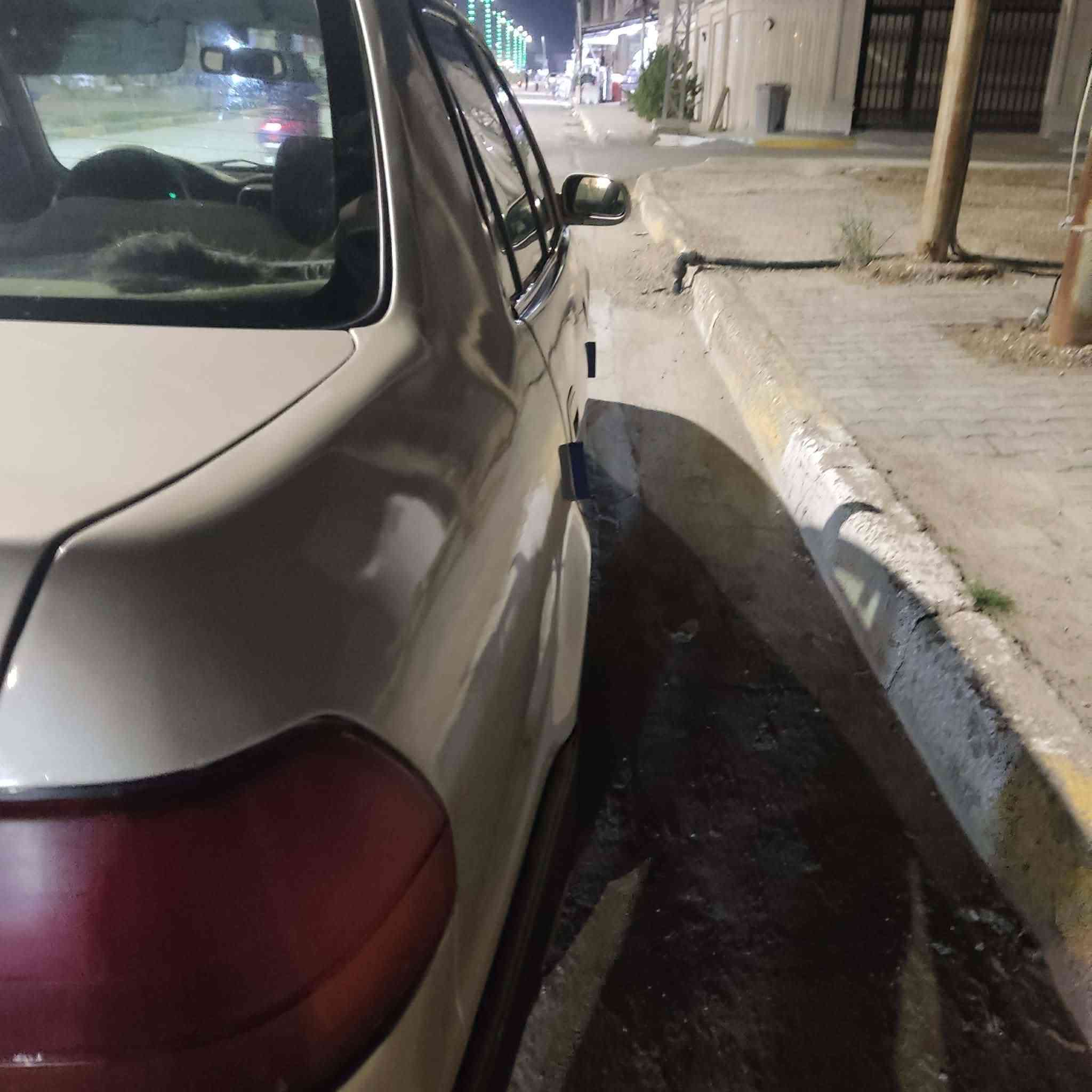 سلام عليكم سياره كورلا موديل 95 رقم بغداد شرط مداور صارل هه ٢٠ يوم من صاعده هزه سياره مصبوغه عام وكشرتهه حلوهه
ماناقصهه شي بس كيج مال كيلو متر عطلان وكهرباء كلهه شغاله
مكاني واسط نعمانيه. الهاتف ***********    خاص ماجاوب
ملاحضة_ سنويه بسم ولد من كوت
