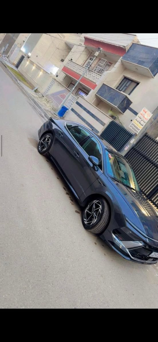 سوناتا 2024
الممشى 19الف
فول مواصفات وراد امريكي محرك 2500 جي دي اي سيارة فول مواصافات بنورما نظام اوتو هولد رادارات كامرة 360  كشنات تدفئة انارة ترحيب تحديد مسار اربع وضعيات قيادة قيادة ذاتية شفتات بل ستيرن بصمة تشغيل عن بعد هند بريك بصمة تبريد مناخي كار بلي عل بلوتوث مباشر السعر (195) الرقم *********** واتساب او اتصال مباشر
