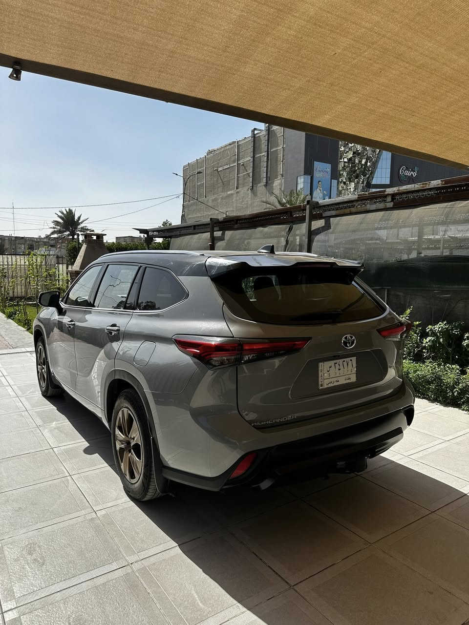 السلام عليكم
للبيع تويوتا هايلندر 2022 رقم بغداد 
هايبرد فوول صور الحادث مرفقة بالمنشور 
مكان السيارة: بغداد 
السعر:- 31000$ 

للأستفسار/ ***********
