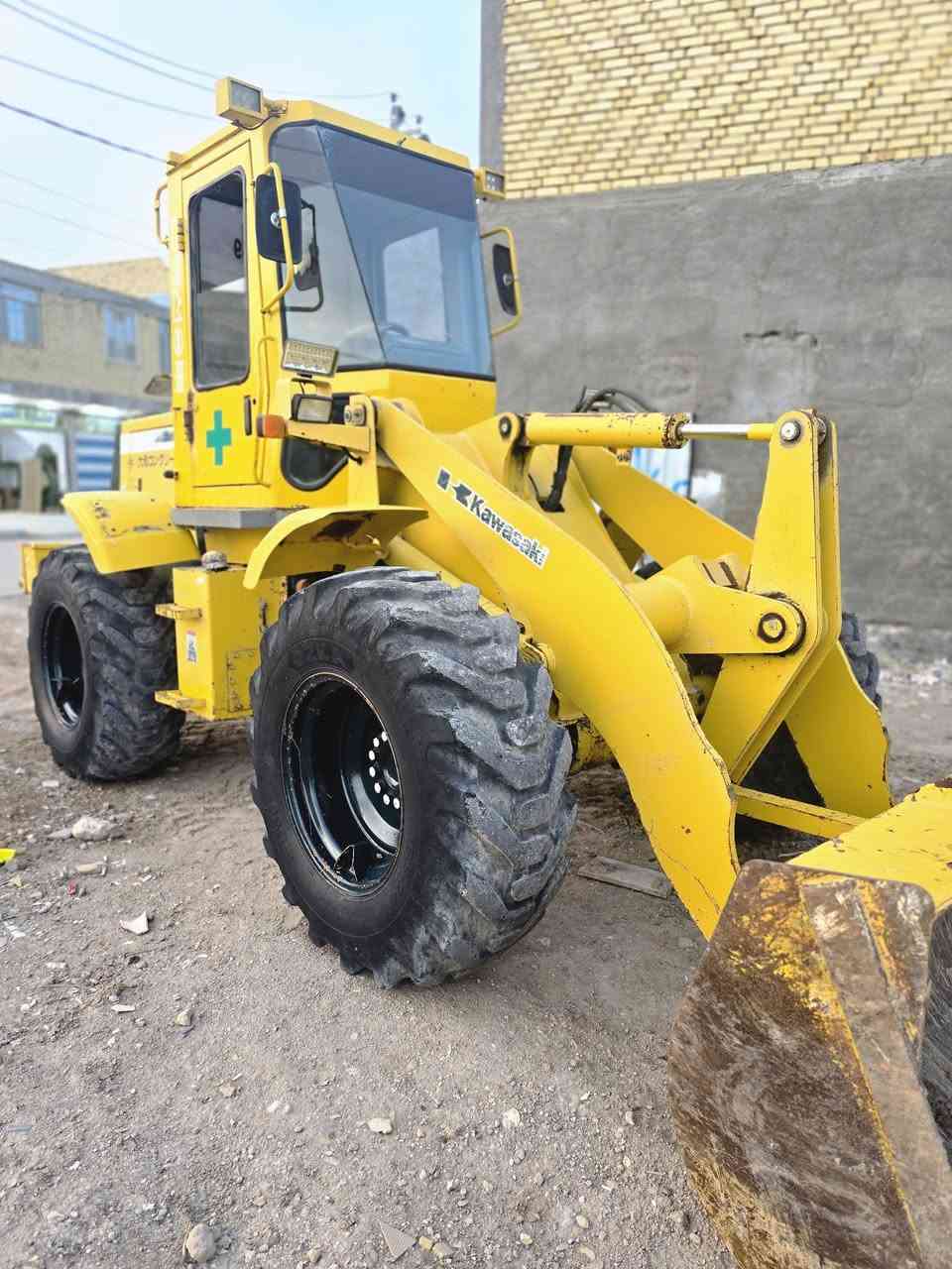 سلام عليكم 
للبيع شفل كاوسكي حجم 50 مكينه كمنز بم ونوزل   ***********
