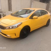 كيا فورتي 2018 وارد امريكي  حادث بين البنيد والجاملغً بدون دواخل كامله...