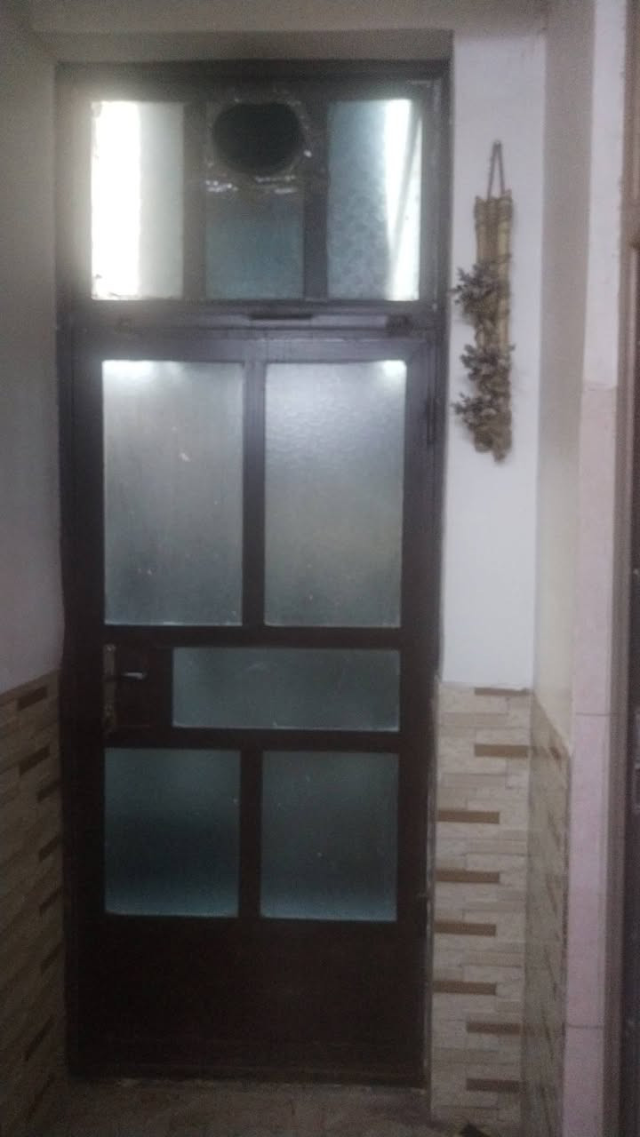 السلام عليكم بوب وشبابيك لبيع باب خشب نفس الشيئ  العامريه شارع العمل الشعبي


**إذا كنت صاحب هذا الإعلان وتريد حذفه لأي سبب، رجاءا أرسل رسالة إلى الدعم الفني**