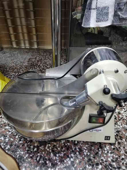 ععجانه مستخدمه شهر شركة كراون 10 كيلو الحوض ينفصل سعر 150 الف
باقي التفاصيل في  مقطع الفيديو بغداد مدينه الصدر ***********
