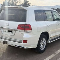 لاندكروزر GXR • ٢٠١٧ • ماشي ١٤٥٠٠٠