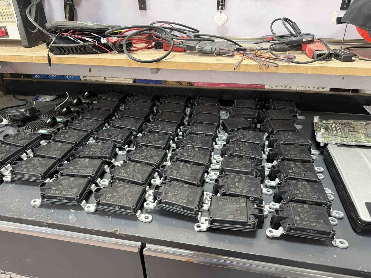 رادارات نيسان التما و نيسان كيكس موجود من موديل 2019 الي 2026 مع ضمان سنتين و مبرج و مسستم كامل بس تجي تشد و العدد موجود
***********
سعرها 85 الف ماكو هيج سعر
