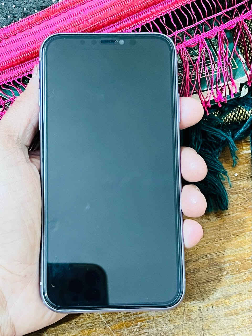 البيع ايفون 11 جهاز شغال 100 ‎%‎ مبدل شاشه وبطاريه وكاله كله شغال سعره 150 مال بيع مكاني بغداد مدينه الصدر شراي يتصل *********** بغداد, العراق
