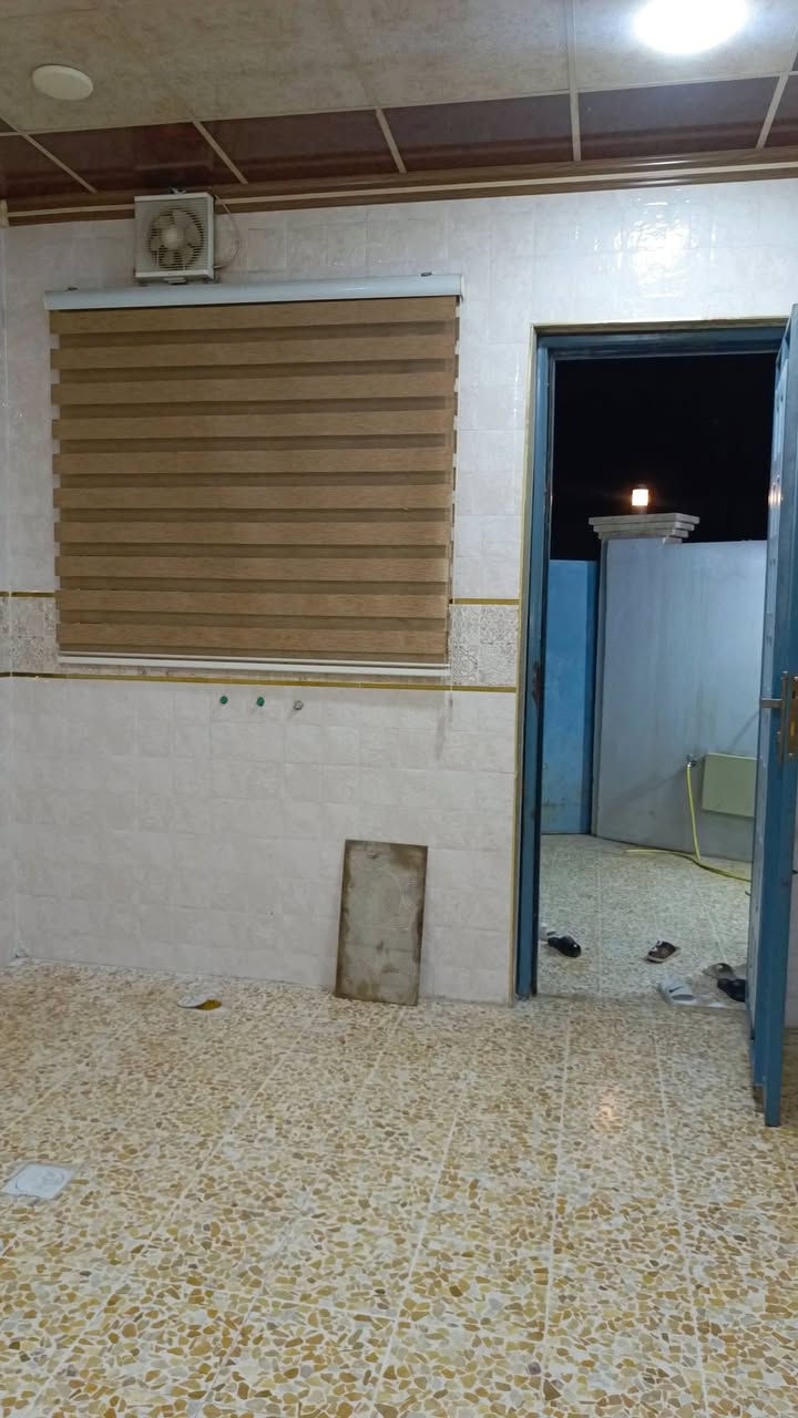 دار للايجار يارمجه الغربية بالقرب من مدرسة
 يارمجه للبنين مساحة الدار 120 متر طابقين 
 غرفتين نوم هول2 حمام2 مطبخ استقبال 
للاستفسار الاتصال على الرقم 
 ***********
