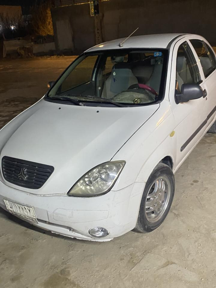 السلام عليكم سياره طيبه رقمه قادسية فقط السياره كايمه بس تشتغل مابيه شي السياره كهربيات  جاهزه من كلشي مابيه اي نقص فول نضافه 
متوازي  على بيع الشراي يتصل 
سعره ٢٧وبيه مجال  المكان بابل المسيب 
***********
