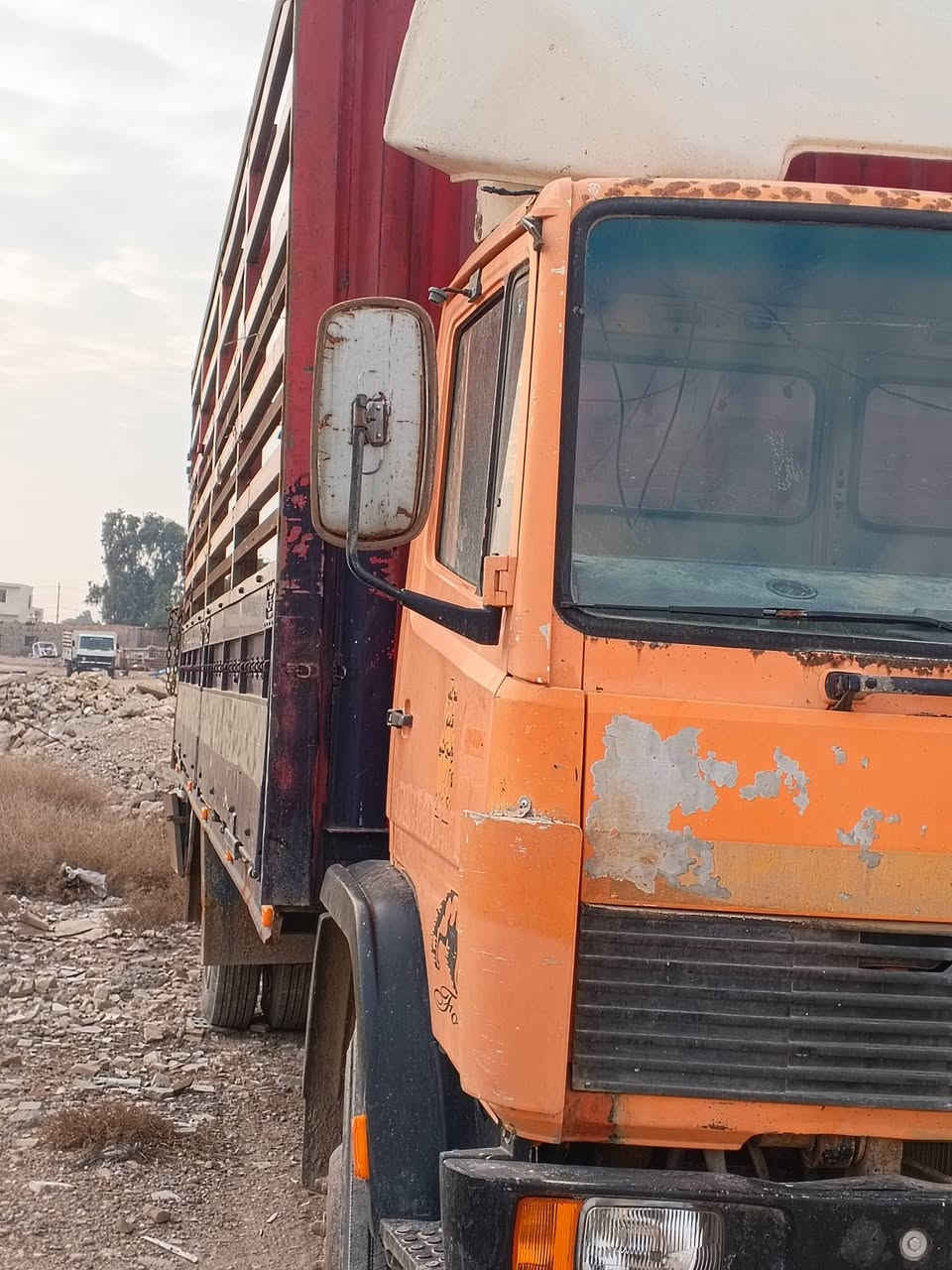 السلام عليكم إلبة البيع موديل 92 رقم ديالى طول 7ونص  
محرك سوبر   تفاصيل اكثر اتصال ع الرقم ***********
