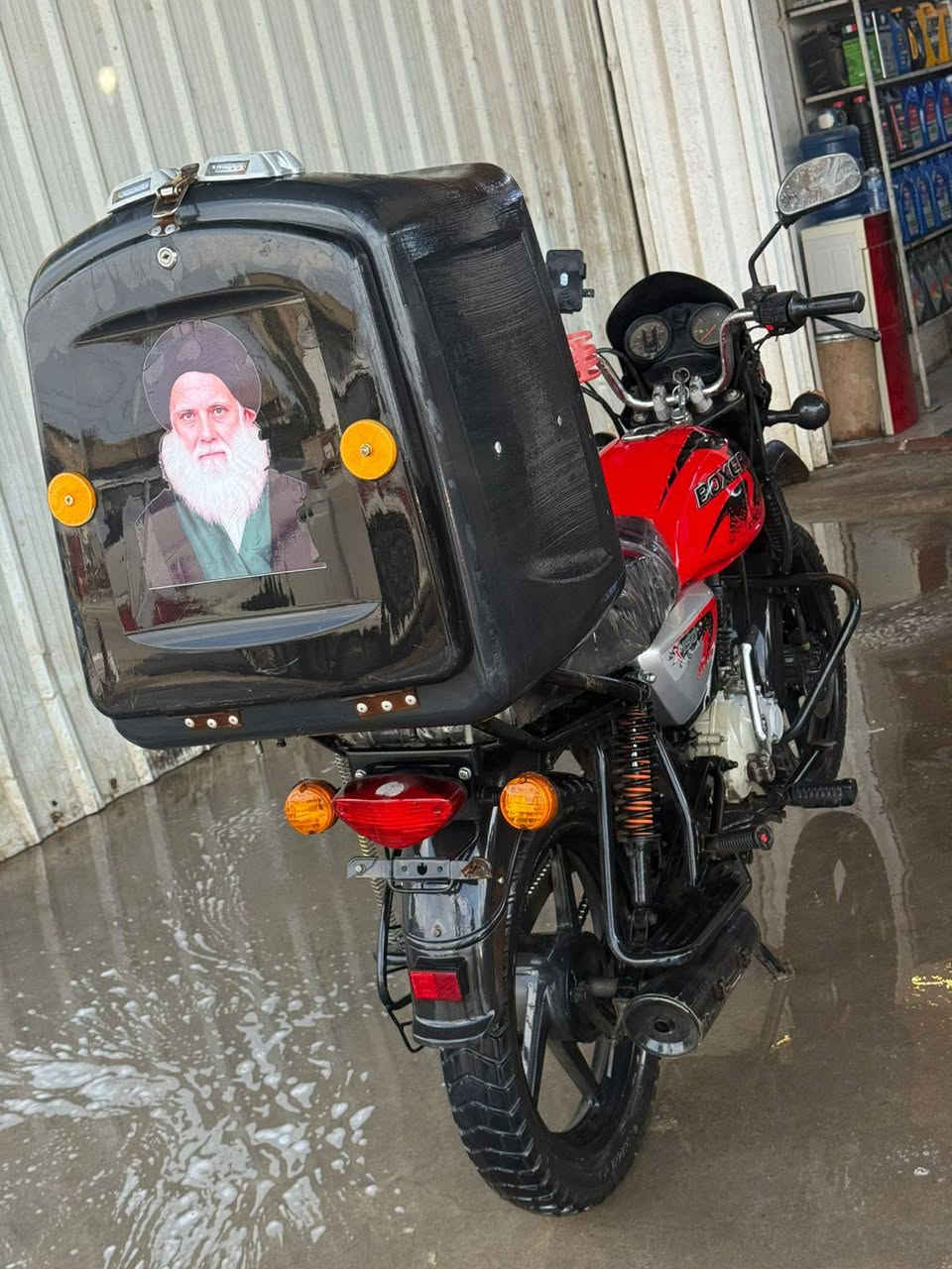 السلام عليكم دراجه بوكسر مديل 22دراجه خير من الله اوراق اصولي #نقص فقط ورقه مال مكاتبه المصطفى الدراجه #مجفته مكاني بغداد الحسينيه السعر مليون و100بيها مجال
#رقم}***********
