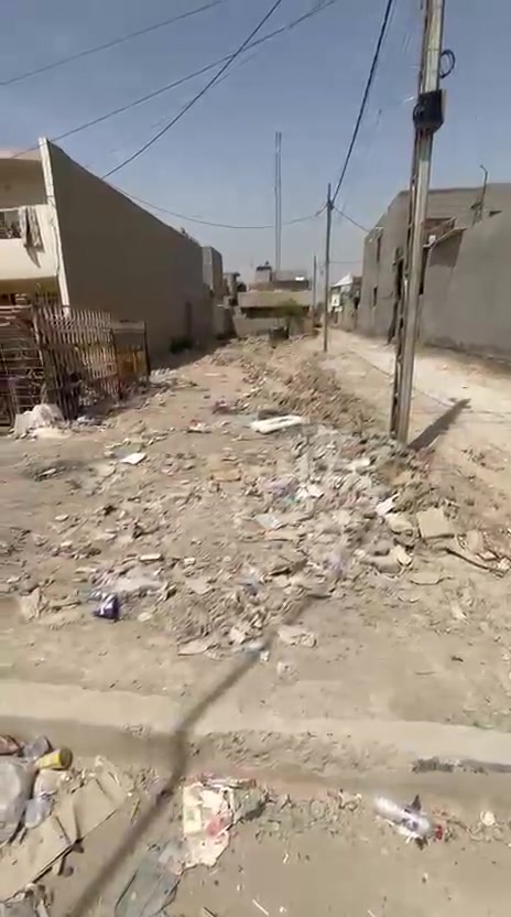 قطعه 300  متر شارع عام مبلط المشروع 
رقم ***********
