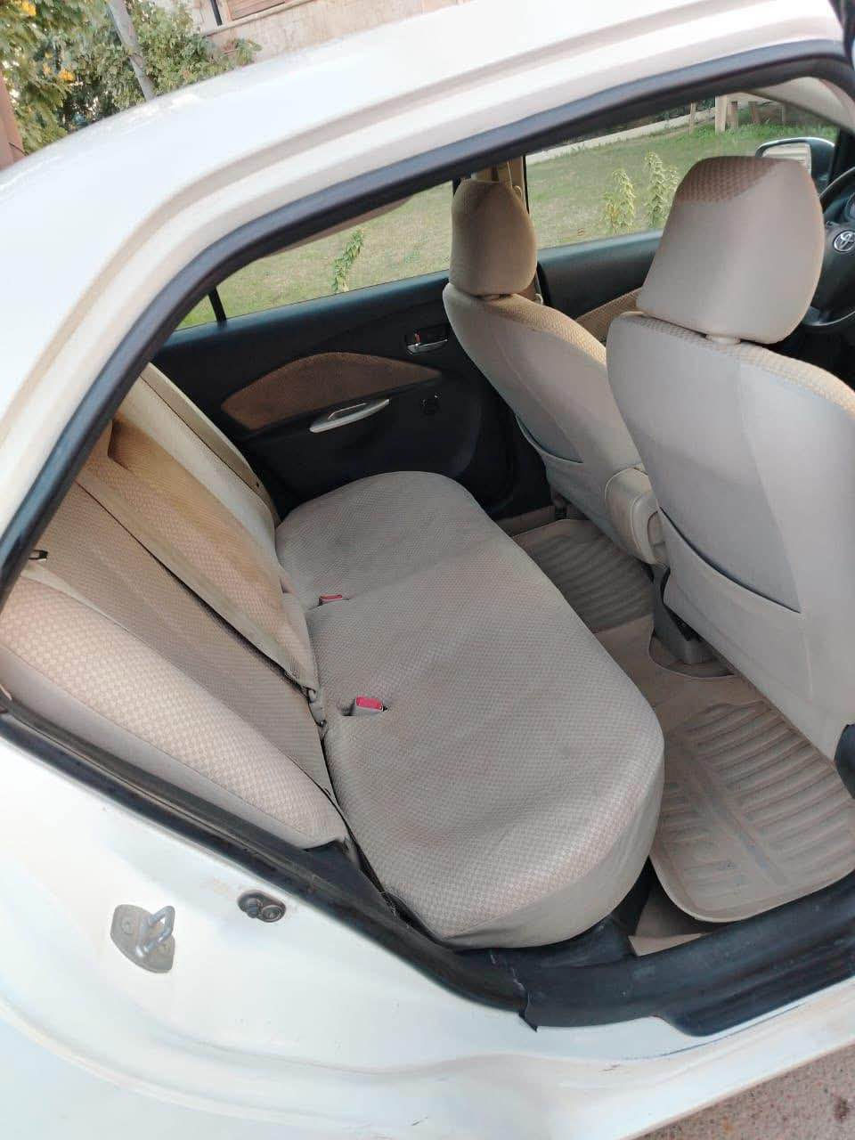 يارس 2007 نقص كمبريسر فقط بيع فقط 78 وبيها مجال *********** بغداد, العراق
