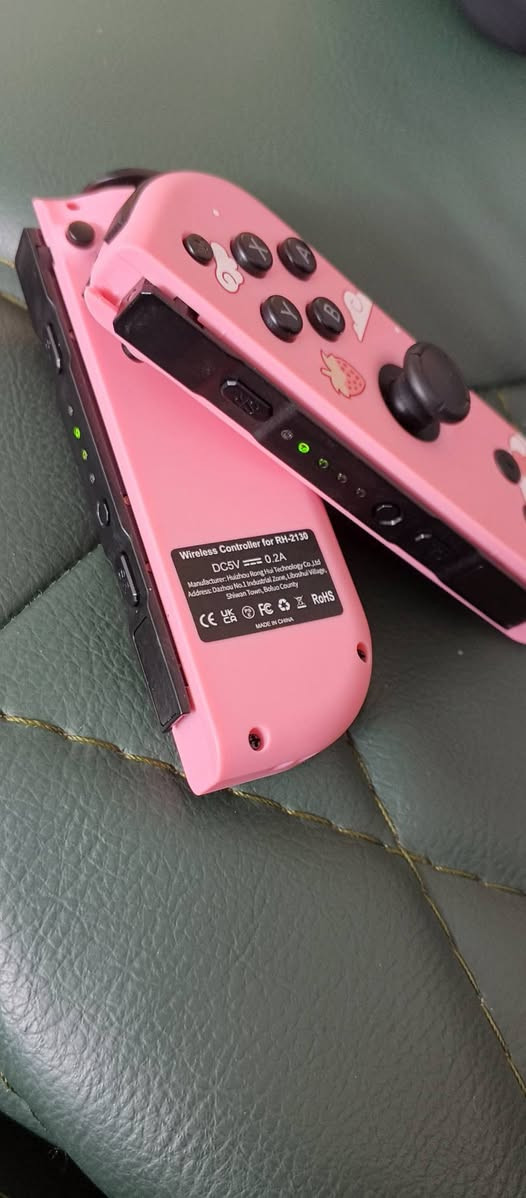 45 الف مع التوصيل جديدات لوك


**إذا كنت صاحب هذا الإعلان وتريد حذفه لأي سبب، رجاءا أرسل رسالة إلى الدعم الفني**