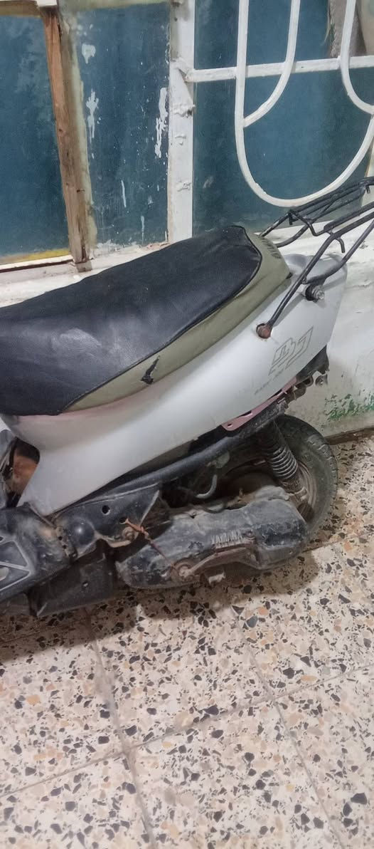 دراجه بيجي حربي مال عمل كلشي مابيه نضيفه بلمشي حلوه سريعه ب125 وبيه مجال الله شاهد لان عندي عمليه ومحتاج فلوسه مكاني سماوه وهاذه رقمي ***********
