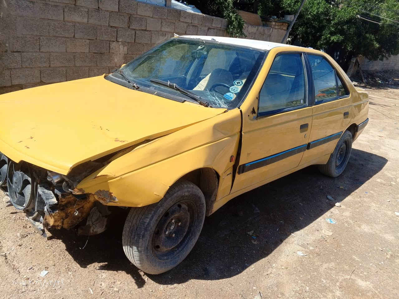 سلام عليكم بيجو 405مديل 10 للبيع 22.و بيه مجال بصيط عايزه وجه امامي كير ومكينه خير من الله مكان نجف


**إذا كنت صاحب هذا الإعلان وتريد حذفه لأي سبب، رجاءا أرسل رسالة إلى الدعم الفني**