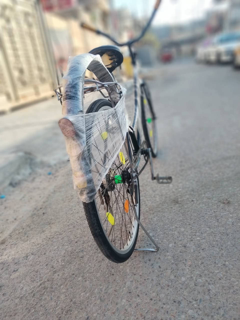 سلام عليكم بايسكل للبيع حجم 26 مصبوق بايسكل نضيف مرتب السعر اتصل واتساب ***********... عله رصيد ***********
