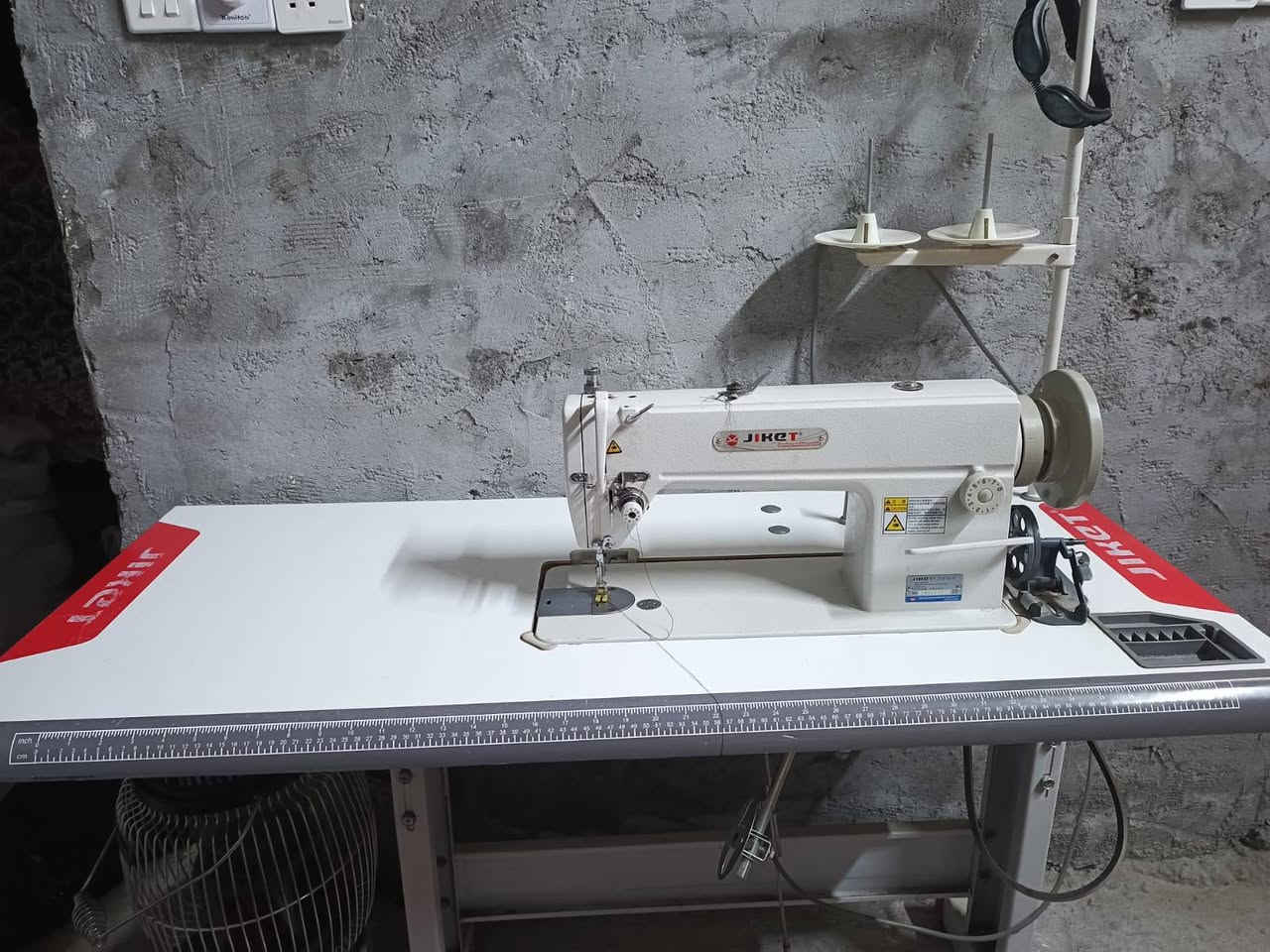 سلام عليكم عندي هاي المكينه البيع جديده والله مشتريته  ريده سعر 350


**إذا كنت صاحب هذا الإعلان وتريد حذفه لأي سبب، رجاءا أرسل رسالة إلى الدعم الفني**