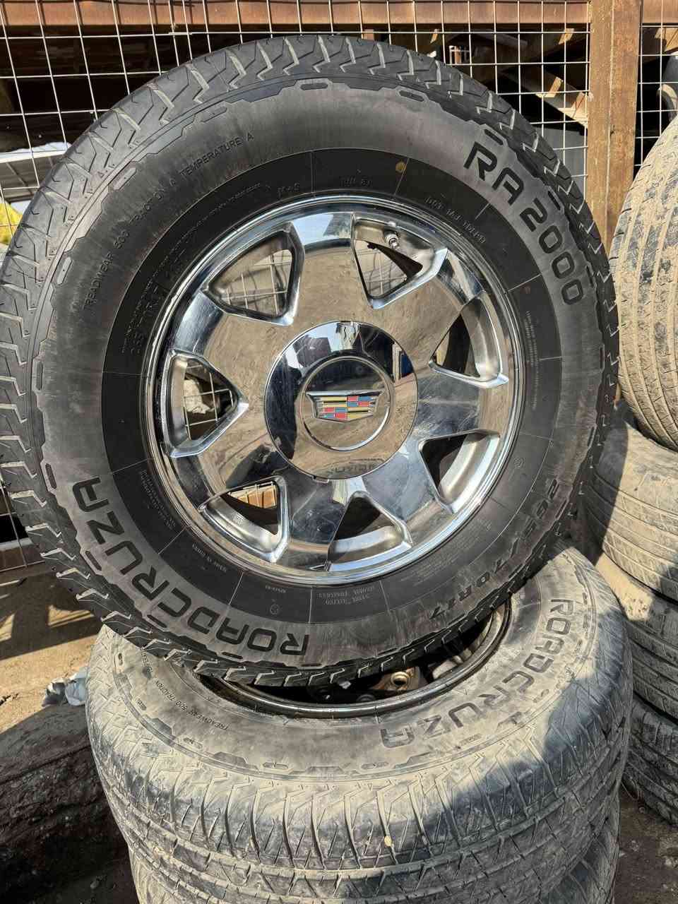 سلام عليكم شباب طخم ويل كب اصلي كاديلاك حجم 17 موجود في محل عقيل المرياني العنوان بغداد كسره وعطش (***********)
