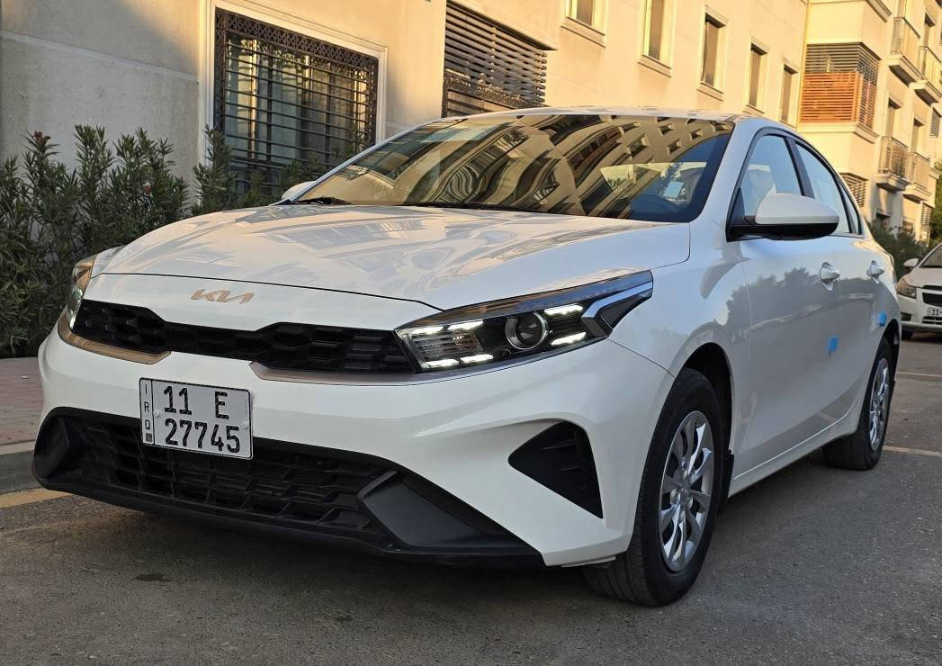 سلام عليكم للبيع او مراوس حسب القناعه للاستفسار اتصال ***********
سيراتو ٢٠٢٤ خليجي كفاله عامه من الشخط والبارد والصبغ والفتح والتبديل سياره جديده جدأ بحالة الشركه  رقم بغداد الدولي مواصفات عاديه 
محرك ٢٠٠٠ دوش 
السعر ١٧٧ ورقه 
اي استفسار اتصال على الرقم ***********٠ بغداد, العراق
