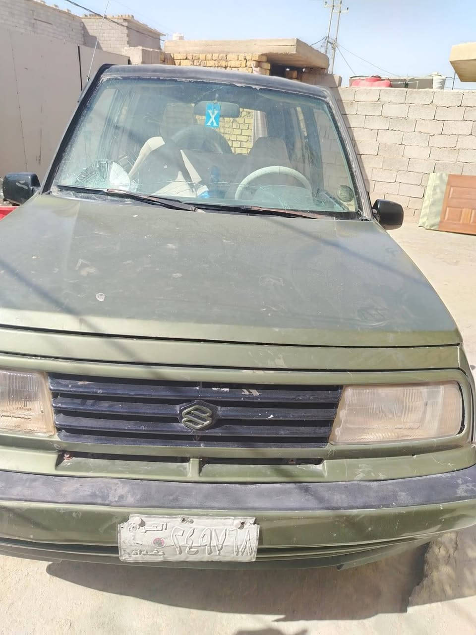 للبيع رقم بغداد صدامي رعيه موجود موديل 94 سعر 25وبيه مجل سكن واصط ***********
