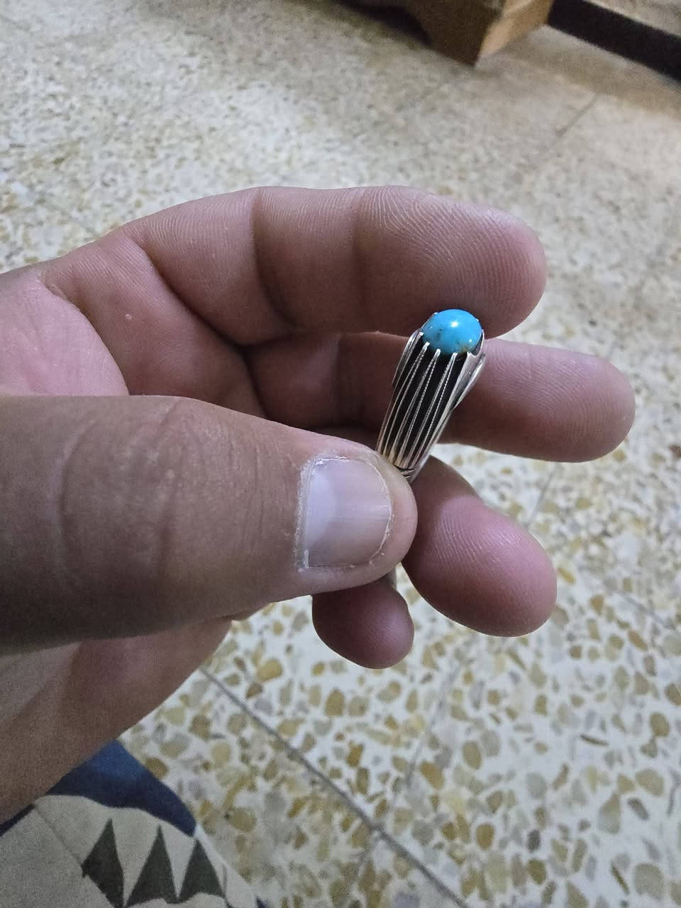 سلام عليكم رضوي نيشابوري البه اصلي الرد على الخاص مكان مدينة الصدر توصيل ماعندي


**إذا كنت صاحب هذا الإعلان وتريد حذفه لأي سبب، رجاءا أرسل رسالة إلى الدعم الفني**