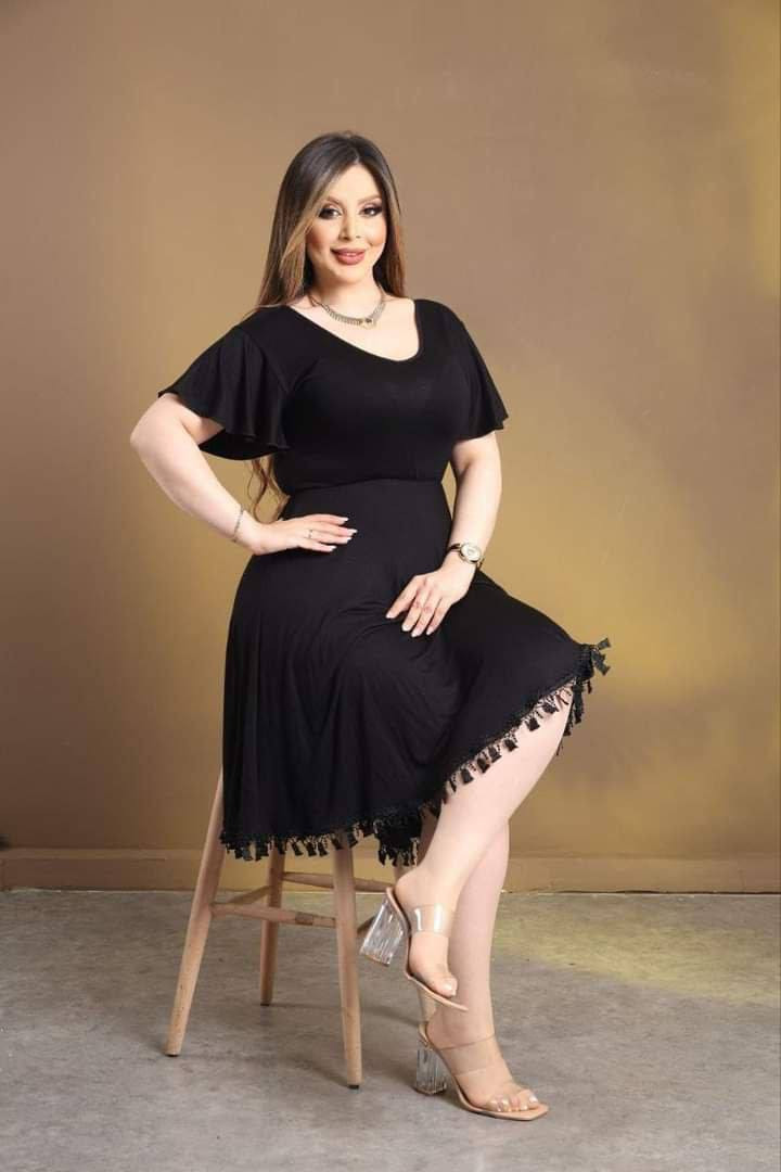 ملك الألوان.. للفخامة عنوان ✨🖤
​لأن الأسود مو مجرد لون، هو لغة الأناقة والجاذبية. وفرنالكم هذي القطع المميزة بجمالها وسوادها الفاخر الي يضيف لمسة ملكية لستايلج.
​القياسات المتوفرة: [فري سايز ]
​السعر: [التراك سعره 4  /   الشلحات سعرهن 6 ]
​🚚 متوفر خدمة توصيل لكافة محافظات العراق.
📥 للحجز أو الاستفسار، راسلينا على الخاص او (***********).
