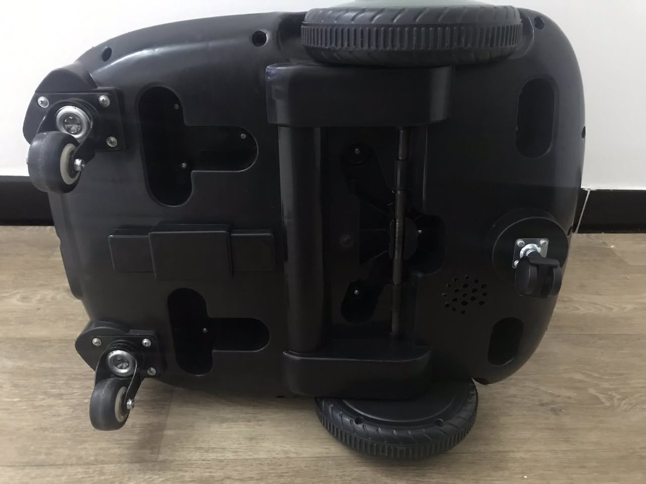 السلام عليكم 
دراجة احاديه مال اطفال
من عمر سنه ونص الى 5 سنوات 
وبعدها جديده  واجتني هديه 
اي شخط وضرر ما بيها تحتوي على شاحنه وحزام 
العنوان السيديه 
السعر 45 بيها مجال وتوصيل مجاني


**إذا كنت صاحب هذا الإعلان وتريد حذفه لأي سبب، رجاءا أرسل رسالة إلى الدعم الفني**