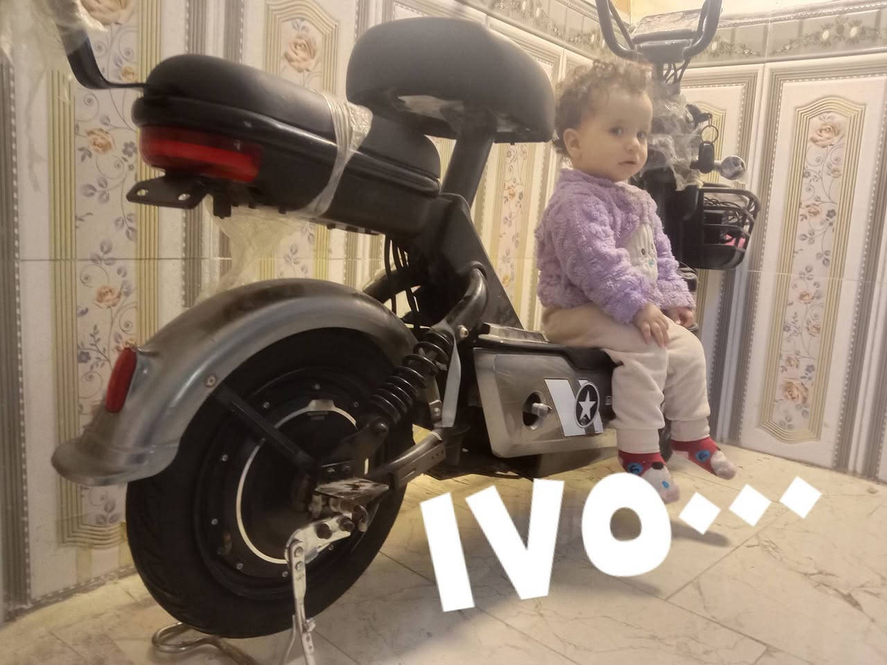 غراض للبيع الموقع حي النداء شارع المكاتب للاستفسار الاتصال على الرقم ***********
