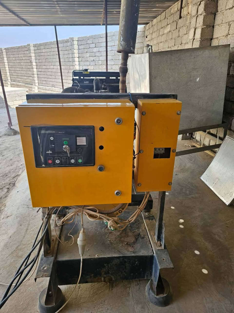 مولد بيركنز 3 سلندر انكليزي اصلي 30 كيفي توليد فرنسي لا صرف ولا بخار سعر 25 ورقه ديالى ***********
