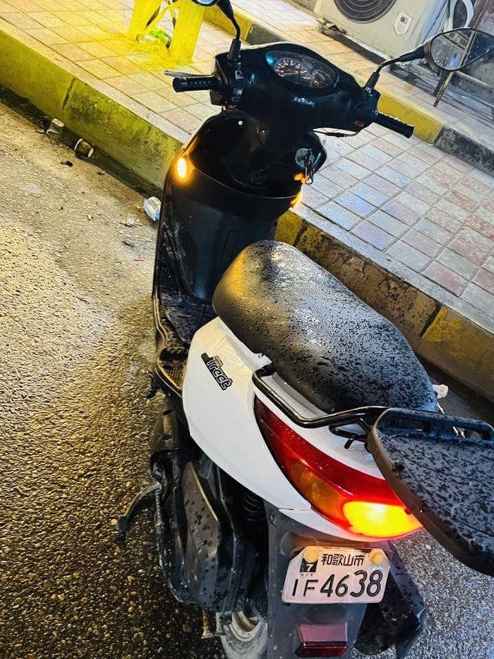 دراجه بريز اكزز مكفوله من كلشي
المحرك برغي ممفتوح بي دراجه بعده جديده بمعنى الكلمه 
ماشيه 50 الف 

تاخذه تفحصه وين ميعجبك اكفلك محرك وكشر 

تجي اوووووررررااااق هاي ياباني رمبه 

سعره 850 وبيها مجال 

***********
