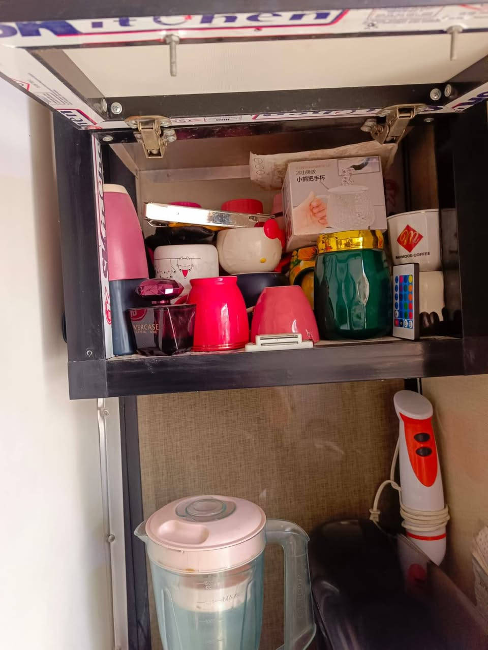 السلام عليكم  كونتر نضيف حطاطه 4قطع للبيع  ب400وبي مجال اي ستفسار ع هذا الرقم
***********
