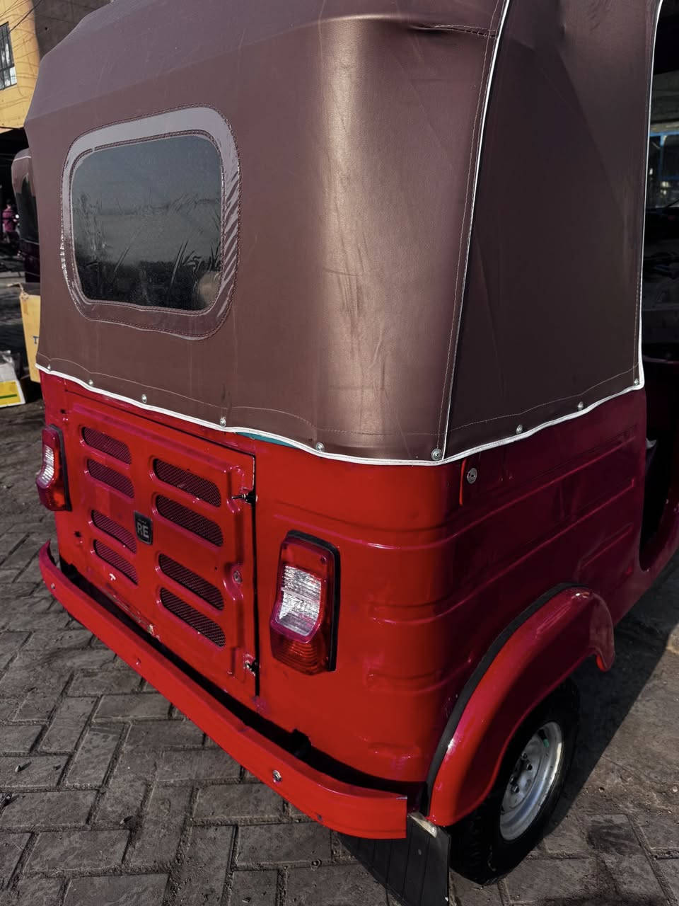 تكتك 18شهر 12
تكتك معمره تعمير بلادي 
مكينتها 20 
تكتك أوراق كامله أصليات واتعهدلك للرقم بيهن
مكاني ابو دشير الدورة
***********
