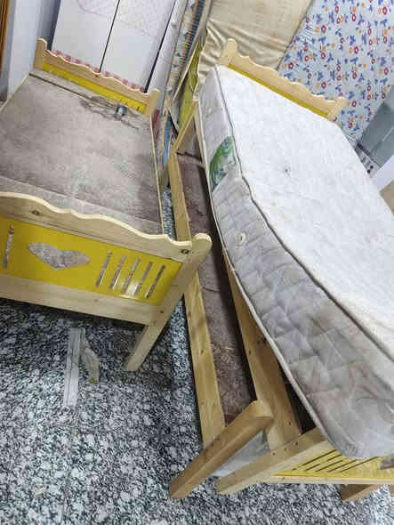 إسلام اعليكم كلشي متوفر في معرض ومزاد الأمير العنوان ام لعضام ***********
