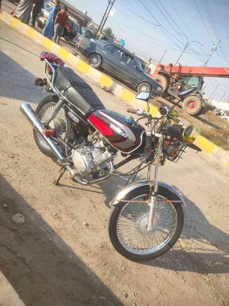 السلام عليكم
موطور تايگر 20 ابل ختم محرك ما مفتوح لا صرف ولا نفخ 
نشاط خير من الله وزن ثقيل نقصو درع زنجيل وباتري 
ملاحضه الصالنصه الرياضي مو معا 

السعر 475 وبي مجال ***********
.
يرهم مراوس بسيفان
