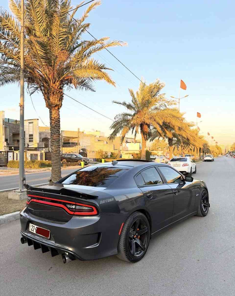 جارجر 2016 
ارتي ماكس RT
فول موصفات 1/1عدا رادار 
محرك 5700 مكفول 
وارد امريكي 
حادث فقط بنيد بدون دواخل لغد 
شاصي كفاله 
محاجه اذكر موصفات كله مبينه 
مكان سياره بغداد سيديه 
رقم اربيل شرط التحويل سنويه وهزه جديد 
***********
