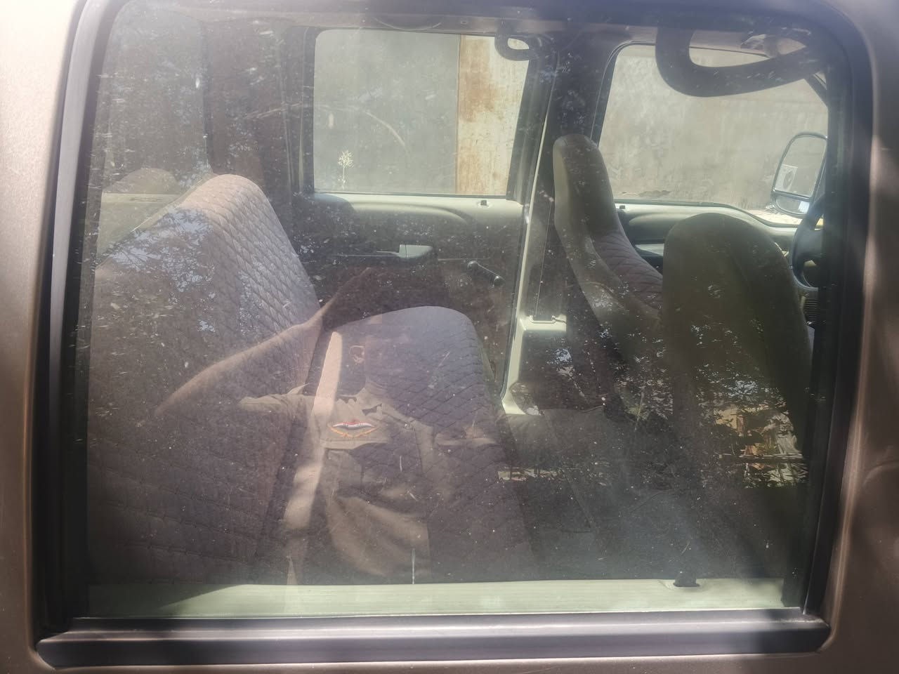 فورد حجم F350
كاز حجم المكينه 8سلندر 
جاهزه من كل شي أنكر سلف واطلع للعرعر التبريد عوزه غاز 
مكينه كير اكسل حداديه خير من الله
السعر على الخاص
تريد تحويل تريد وكاله حاظر
الاتصال على الرقم فقط واتساب
***********
