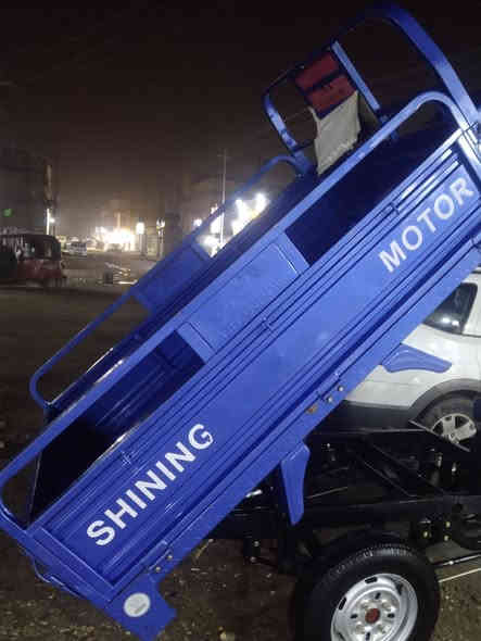 ياالله سلام عليكم ستوته جمره نضيفه كلش مامفتوحه مكاني ناصريه مركز الاسكان الصناعي  سعره مليونين 700رقمي***********
