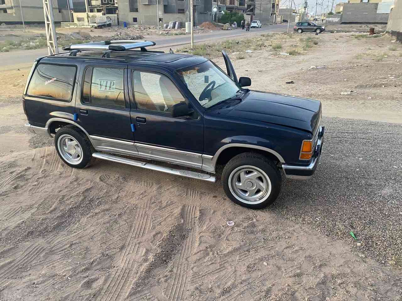 فورد اكسبلور موديل 91 رقم انبار ألماني سنوية لل 28 محرك وكير بطة فيفتي ٣٠٠٠ صبغ جمالية بدون اي ضربة تخم تاير جديد جاهزة من كلشي مكانها فلوجة السعر 34$ وبيها مجال للاتصال ***********
