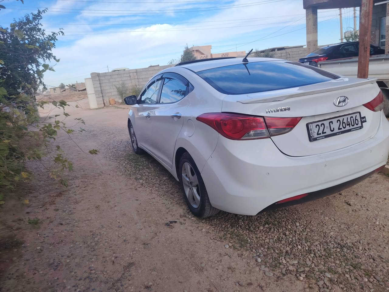 إعادة النشر بسبب الوعود الكاذبه
النترا ٢٠١٢ ابيض فول محرك١٨ رقم اربيل دولي شرط تحويل بيها قطعتين بونيد وجاملغ امامي السعر اتصل وتدلل ***********
