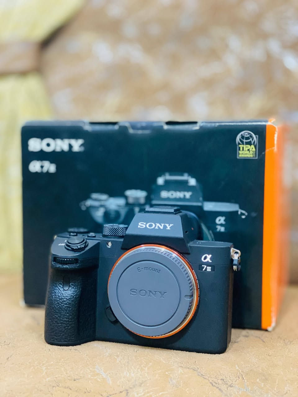 A7III شتر 3302 نظافه فول 
غراضها ممفتوحه ..مع عدسة 07\200  F4 .G .السعر المطلوب 
مليونين و500 

الكاميرا  مليون و300
العدسة  مليون و200 .العدسه نظافتها 100\100


**إذا كنت صاحب هذا الإعلان وتريد حذفه لأي سبب، رجاءا أرسل رسالة إلى الدعم الفني**