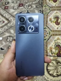 نوت 40 • مواصفات فول • بصمه